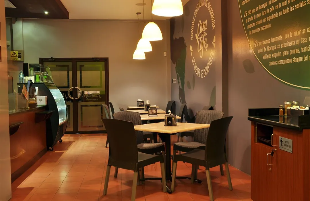 Best Western Las Mercedes Leon-1