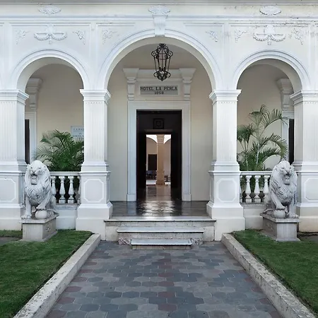 Hotel la Perla Leon-3